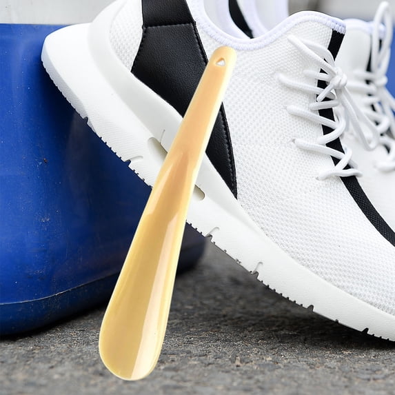 Lazy Shoe Puller for Easy Wear, Plastic Shoe Horn with Non-slip Handle, Home Entryway and Travel Portable Helper, Daily Convenience Aid for Effortless Dressing Solution, AESTIVO