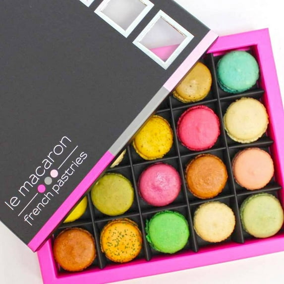 Le Macaron French Pastries Family & Friends Dessert Pack for 4 Coconut