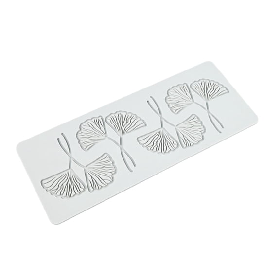 Leaf Cake Shaping Products With Four Styles To Choose From: Heart Shaped Leaves Arc Leaves Coral Leaves And Ordinary Leaves Creating Exquisite Cake Decorations.