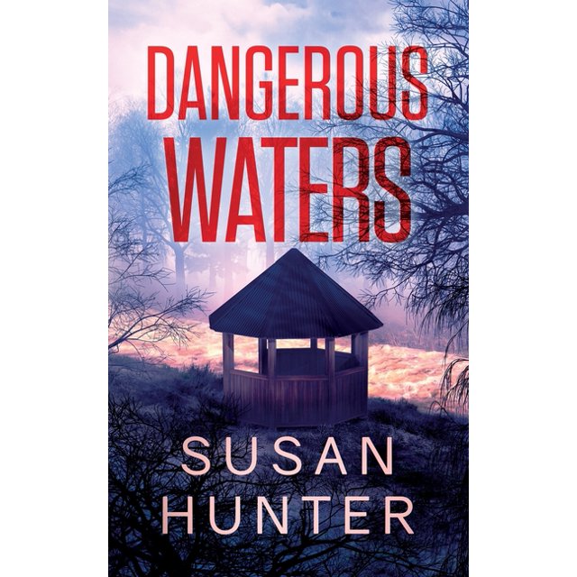 Leah Nash Mysteries: Dangerous Waters : Leah Nash Mysteries Book 8 (Series #8) (Paperback)
