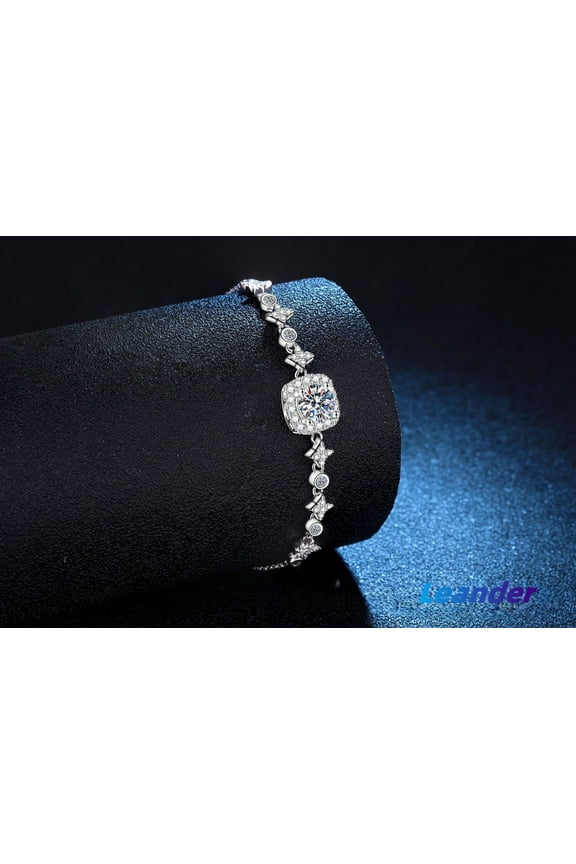 One Carat Lab-Diamond Bracelet in 925 Sterling Silver, Square Star Shape, and Platinum Plated, Exquisite Craftsmanship