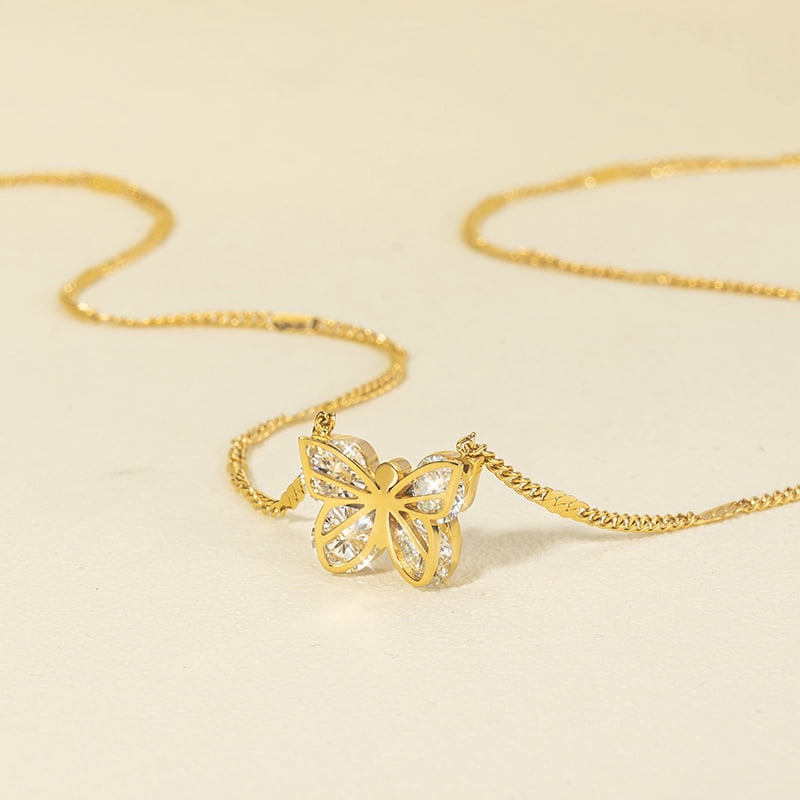 Leander Women's Versatile Zircon Butterfly Pendant Necklace, Titanium Steel, 18K Gold-Plated, Stylish Clavicle Choker