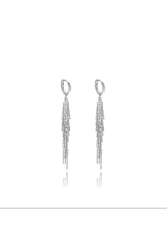 's 925 sterling silver shimmering tassel earrings are luxurious yet stylish, perfectly complementing any outfit and perfect for everyday wear.