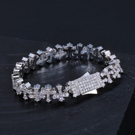 Leander's vintage cross personalized bracelet is luxurious yet stylish, complementing any outfit. Measuring 8.5-11 mm wide and 7-9 inches long, it's perfect for everyday wear.