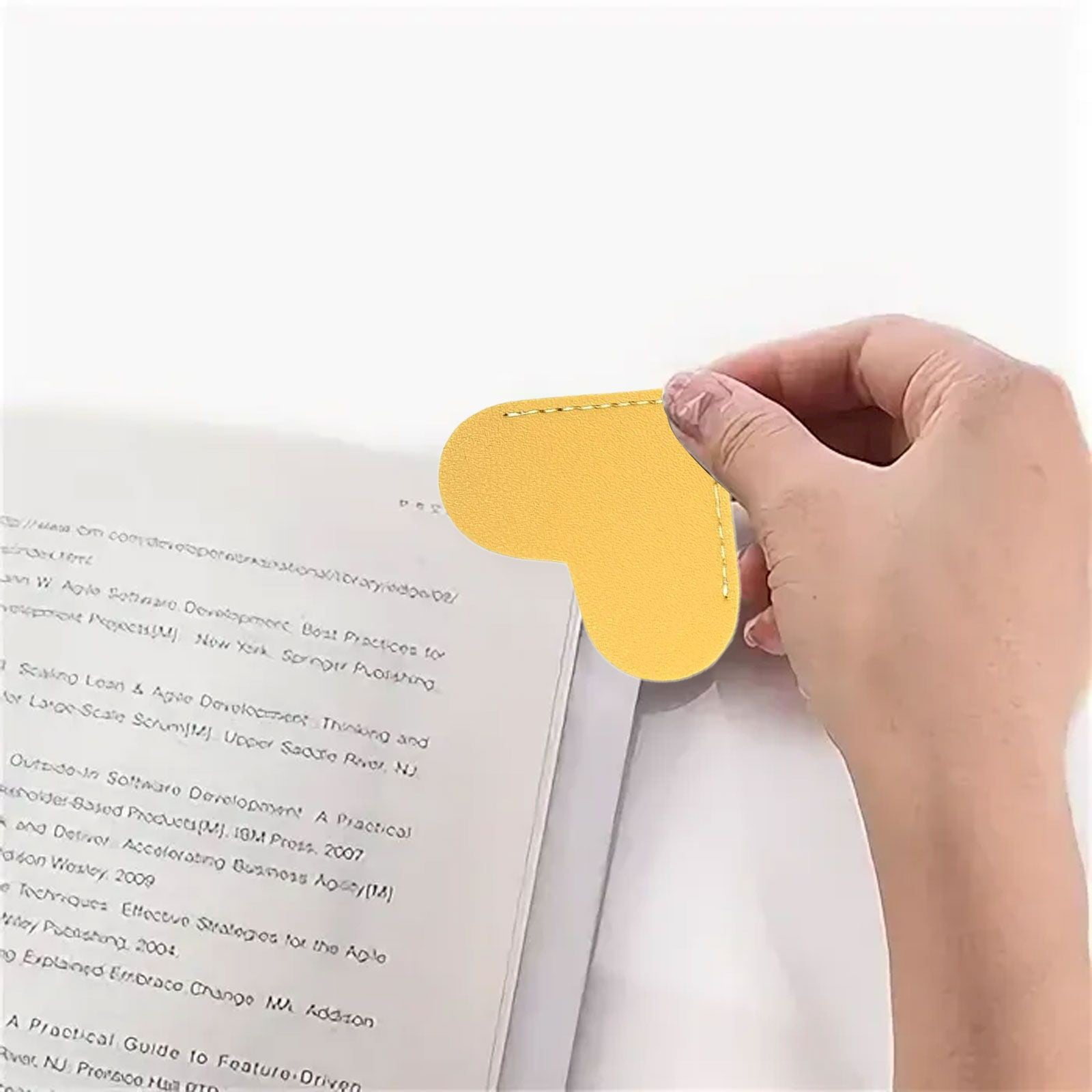 Bookmark Leather Heart Bookmark Mini Portable Page Holder With Corner Protective Cover For School Supplies Gift From Homepro14, $5.55