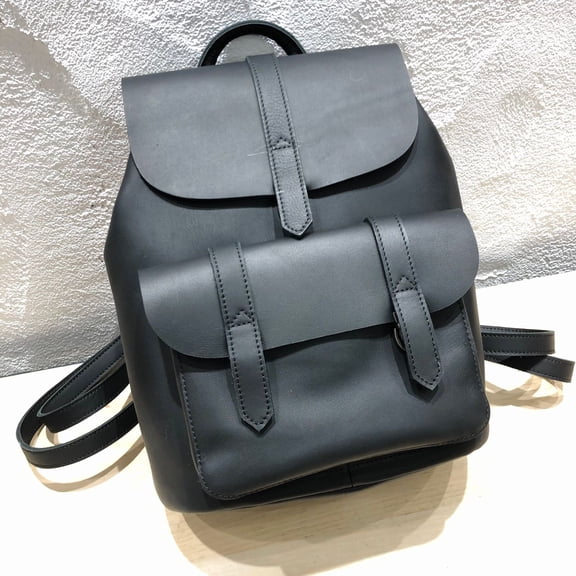 Leather Retro Handmade First Layer Cowhide Backpack Backpack Small Bag,Black