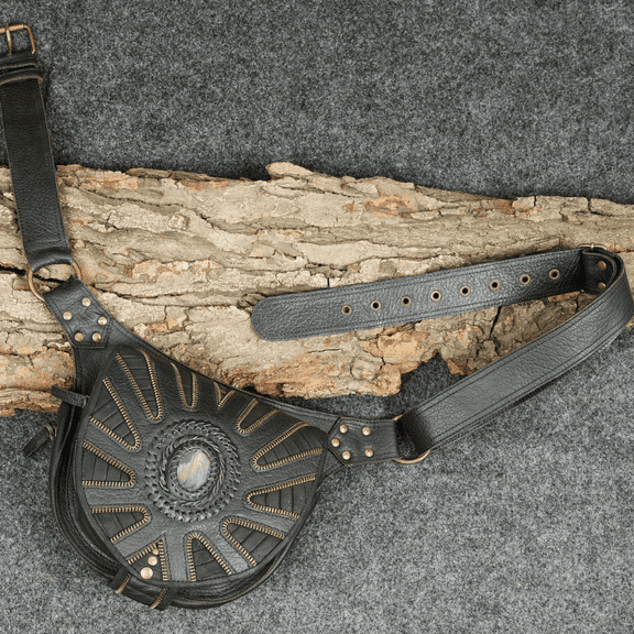 Leather Utility Belt with Studded Design, Multiple Pockets, 66 - 125 cm Adjustable Waist Size