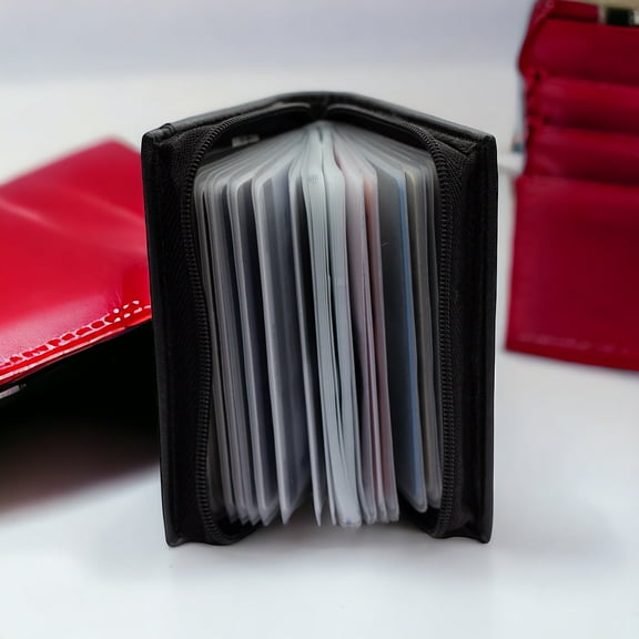 Leatherboss 30 Pages Credit Card or Picture Holder Wallet with Zipper Closing - Black