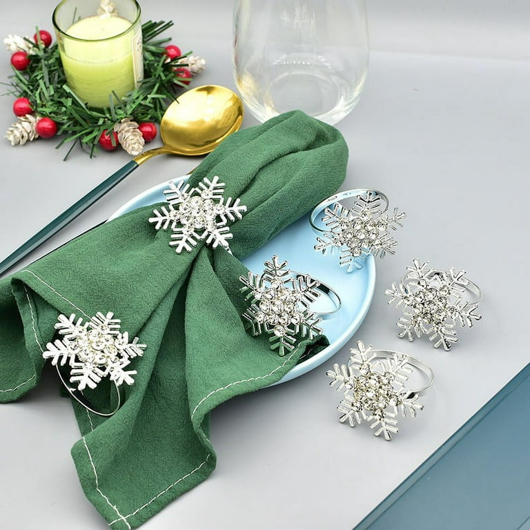 Leaveforme Snowflake Napkin Rings Set Xmas Snowflake Napkin Holders Rhinestone Napkin Rings Holder for Christmas Wedding Party Table Supplies Decor (