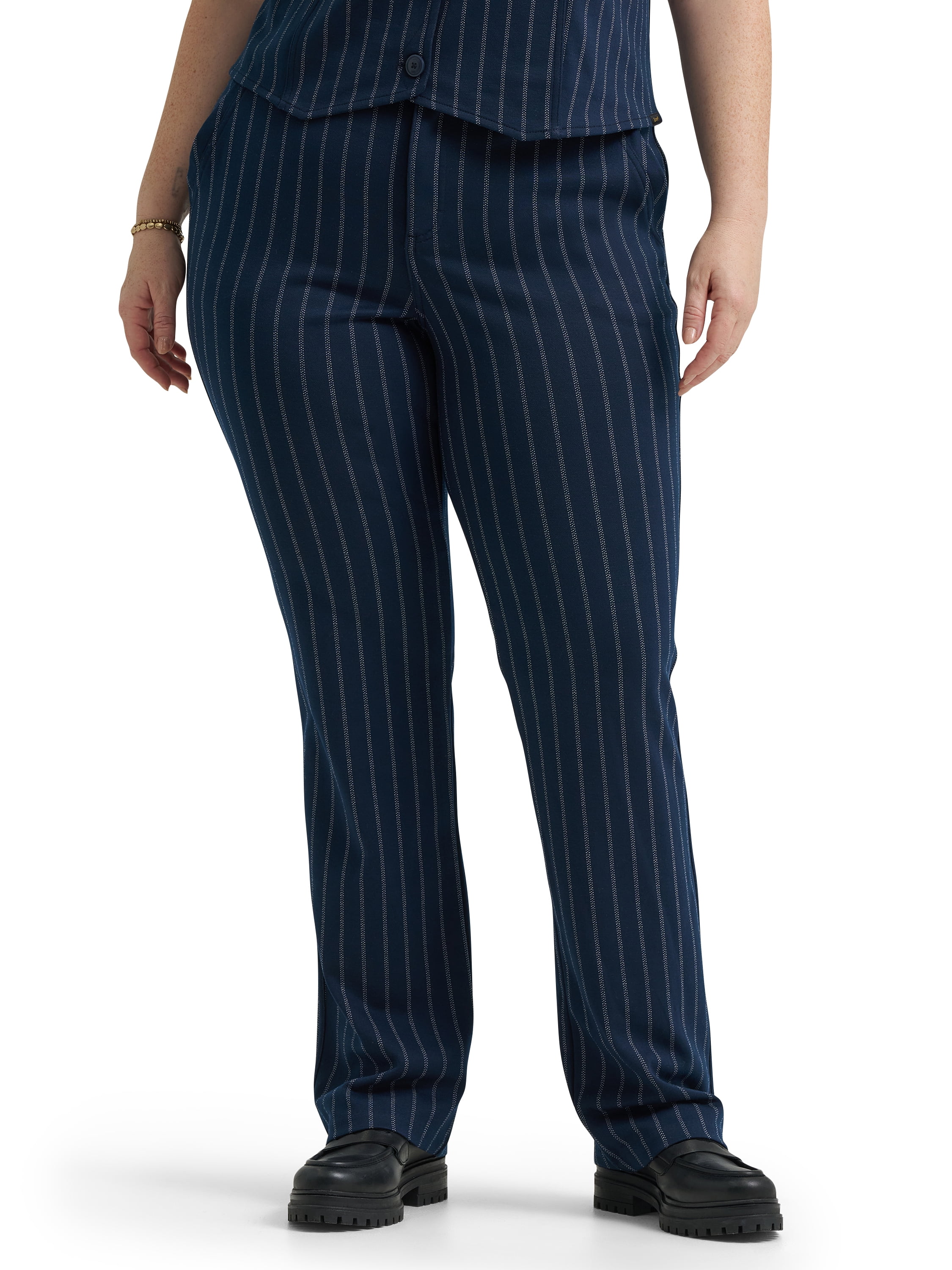 Lee® Women's Plus Straight Knit Pant, Sizes 4-24