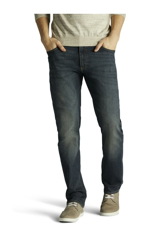Men’s Big & Tall Extreme Motion Straight Fit Tapered Leg Jeans