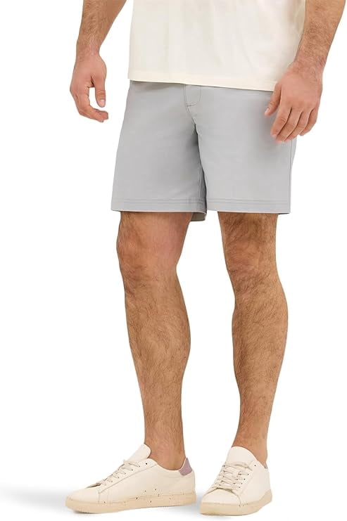 Lee Men's Extreme Motion Flat Front 7" Short (29-42)