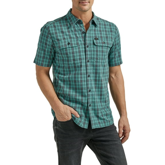 Lee® Men's Extreme Motion All Purpose Worker Shirt with Short Sleeves