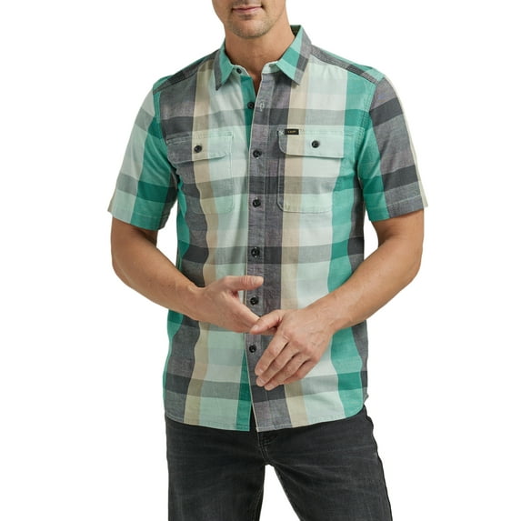 Lee® Men's Extreme Motion All Purpose Worker Shirt with Short Sleeves