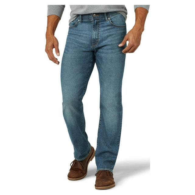 Lee®Men's Extreme Motion Regular Fit Straight Leg Jean - Walmart.com