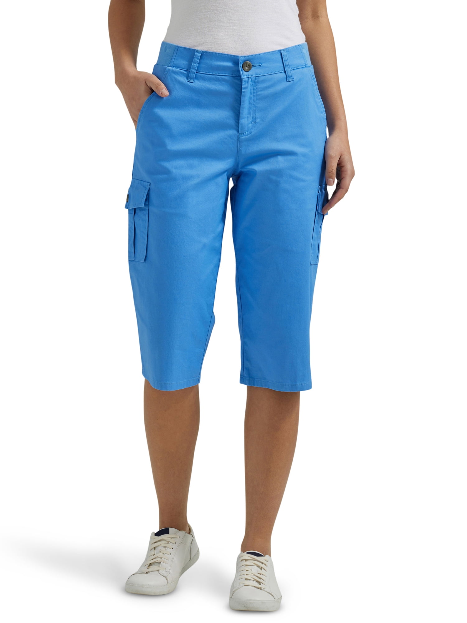 Lee Women's Flex-to-go Mid-Rise 17 Cargo Skimmer Capri Pant, New Blue, 2 :  : Clothing, Shoes & Accessories
