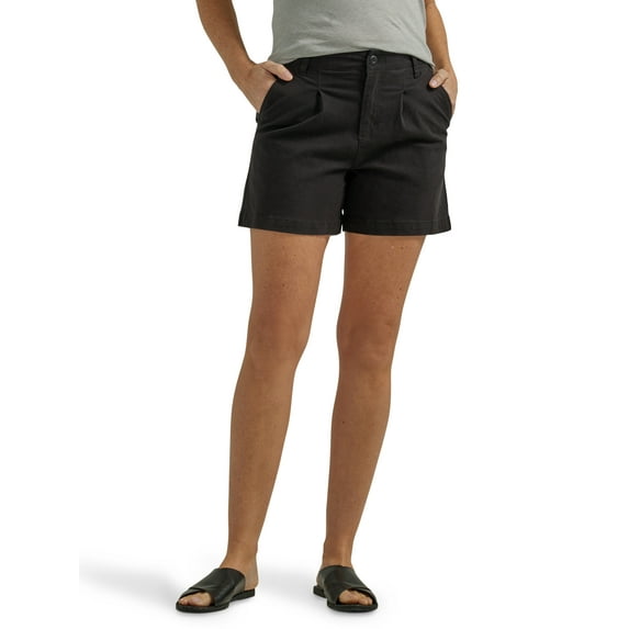 Lee® Women's Mid Rise Heritage Pleated Short