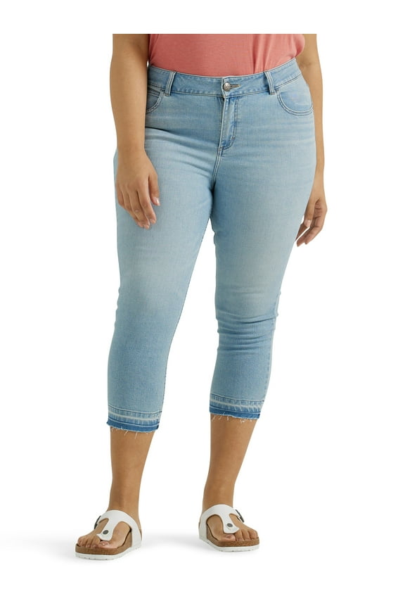 ® Women's Plus Legendary Mid Rise Capri