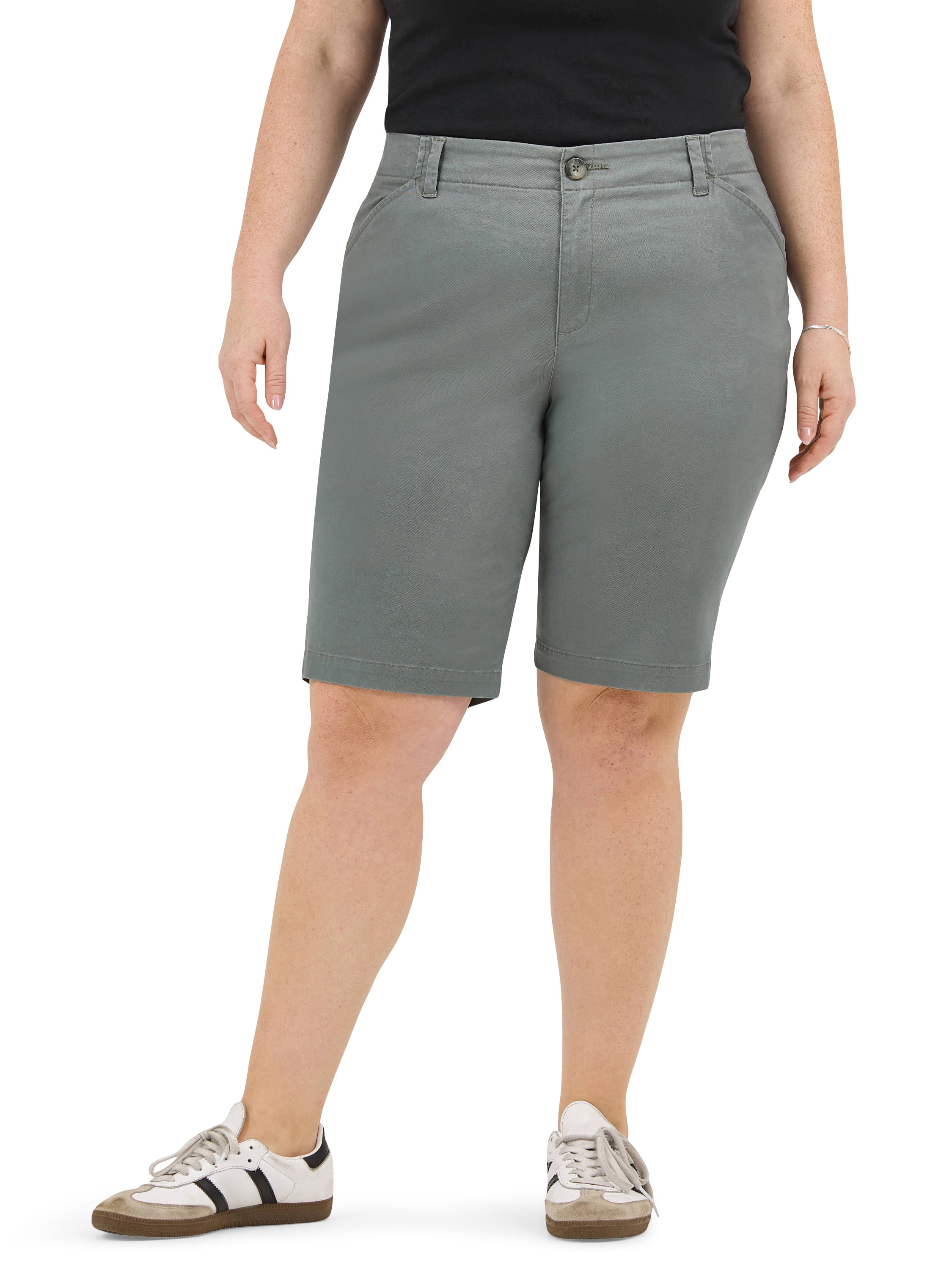 Lee Women's Plus Size 9" Chino Bermuda Shorts