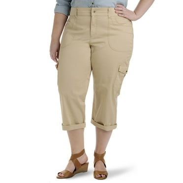 Lee Women's Plus Size Austin Knit Relaxed Cargo Capri