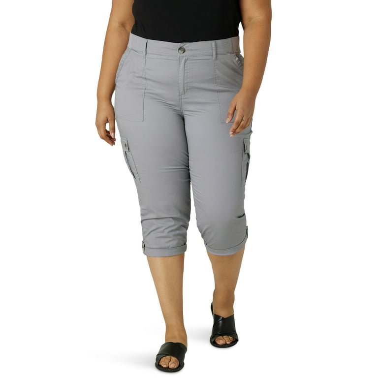 Plus size cargo best sale capris