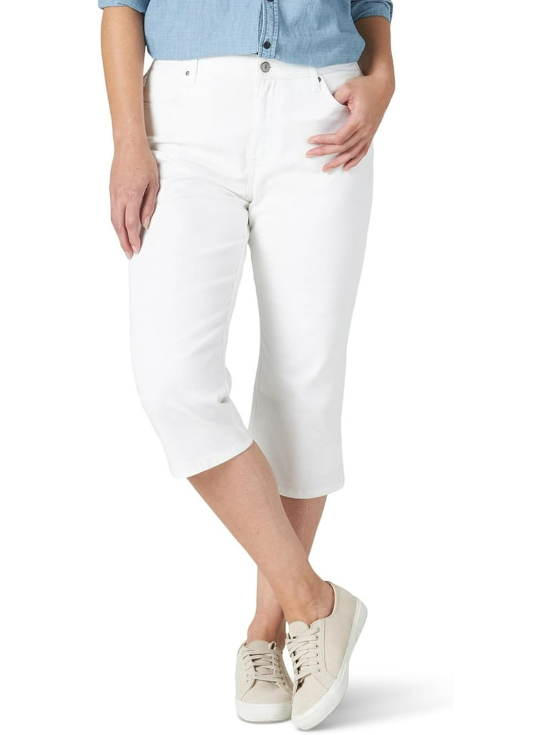 Lee Women's Relaxed Fit Capri Jean, White, 18