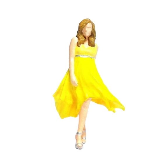 LeeQinersw 1/64 Female Figures Model Painted Resin Figures 1:64 Female Figures Diorama 1/64 yellow