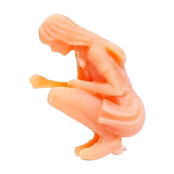LeeQinersw Unpainted Architectural Model Figures DIY Crafts 1/64 Scale Miniature People for Squatting Girl