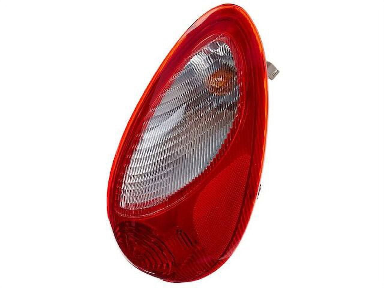Left-Driver-Side-Tail-Light-