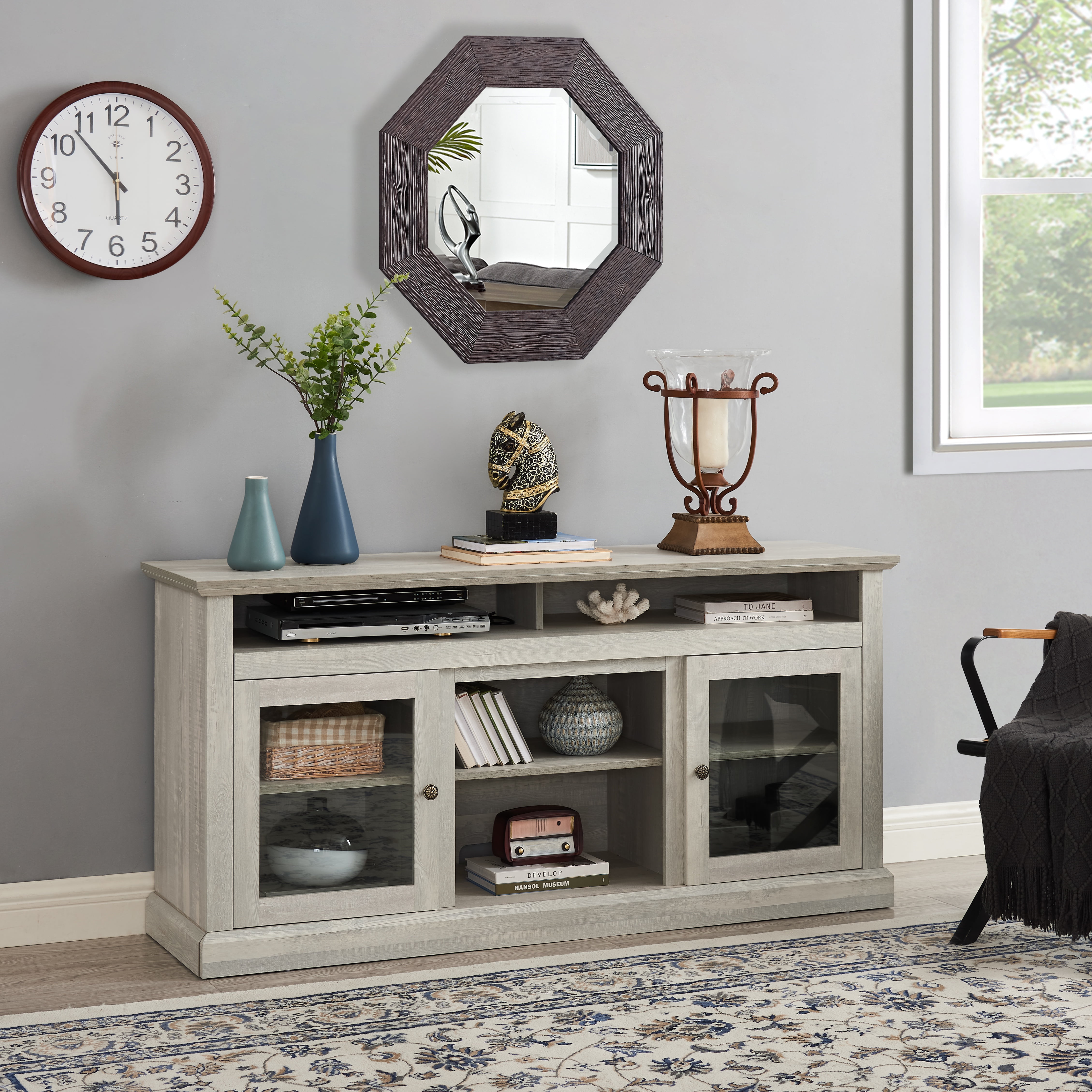 LegaHome Farmhouse TV Stand, Modern Entertainment Door TV Cabinet