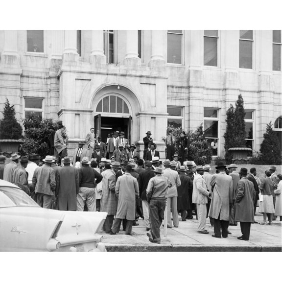 Legal Retaliation For Montgomery Bus Boycott. Ninety Bus Boycott Leaders Gather Outside The Courthouse In Montgomery