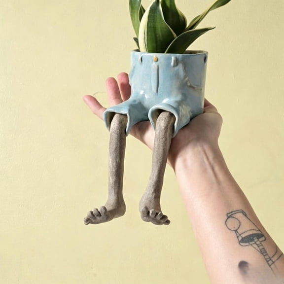 Leggy Flower Pot Creative Human Shaped Planter Pot, Cute Sitting Figure Succulent Flower Pot, Funny Resin Plant Holder for Indoor Home Decor, Unique Gift for Plant Lovers