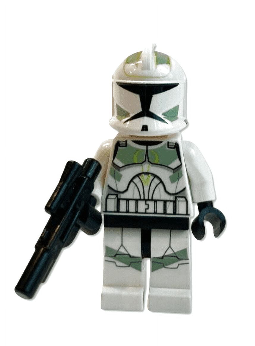 Lego Star Wars Clone Trooper Mini Figure with Sand Green Markings and Blaster Clone Wars