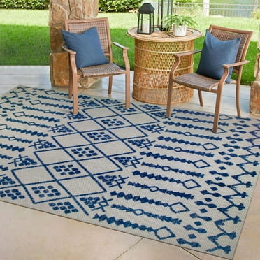 Leick Home 594952 Cusp Gray with Blue Indoor Outdoor Area Rug 4'x6'