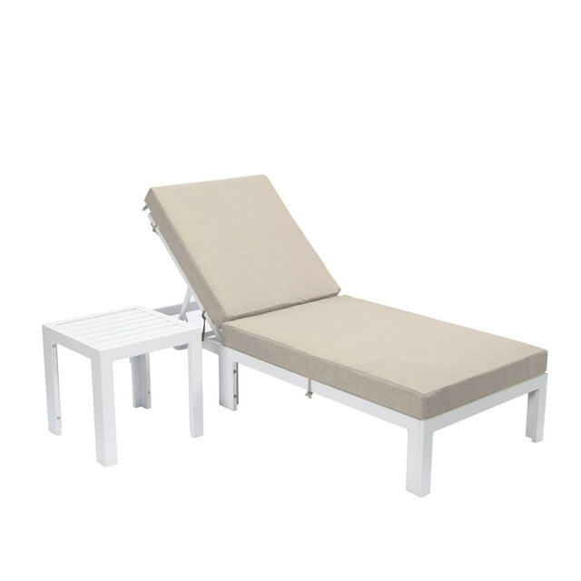 LeisureMod Chelsea Modern Weathered Grey Aluminum Outdoor Chaise Lounge Chair With Side Table & Beige Cushions