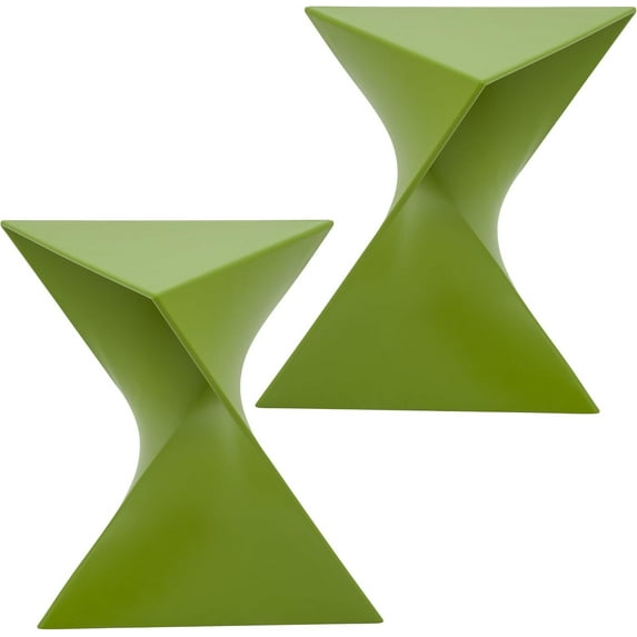 LeisureMod 15.75" Triangular Side Table, Stackable Plastic Accent End Table for Indoor & Outdoor Use, Weather-Resistant Modern Patio & Living Room Table, Set of 2, Green