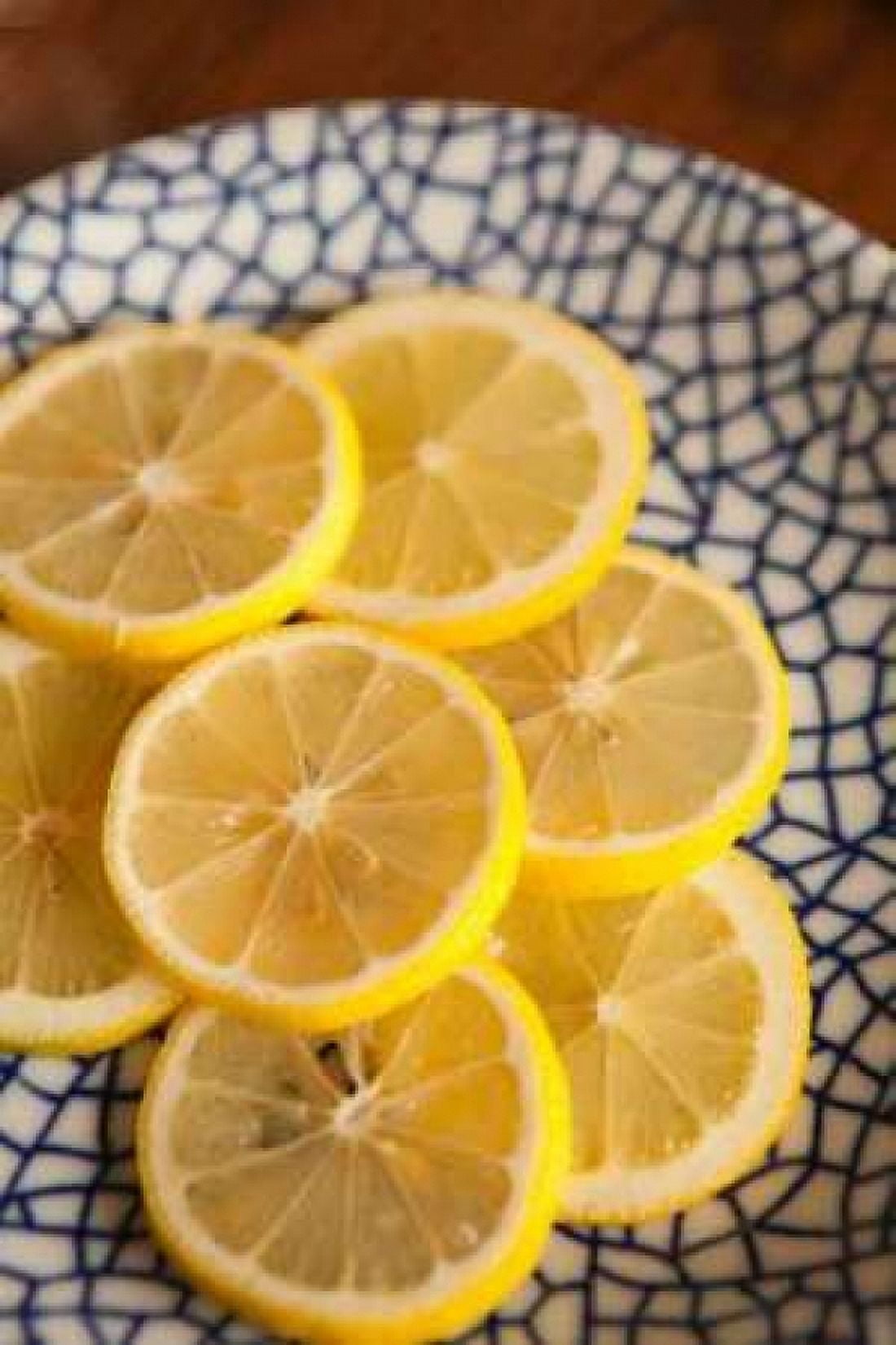 Lemons II Canvas Art - Karyn Millet (24 x 36)