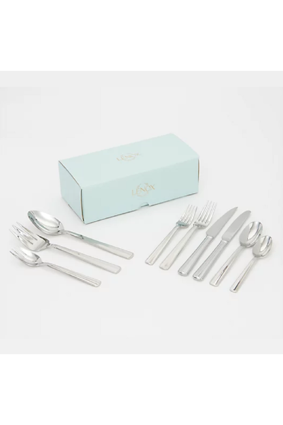 Ballard Court 18/10 Stainless Steel 30pc. Flatware Set