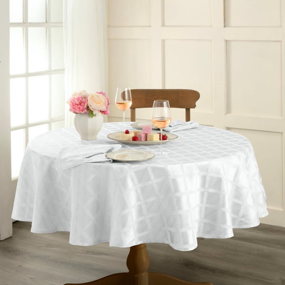 Lenox Laurel Leaf Oval Tablecloth, White, 70x104"