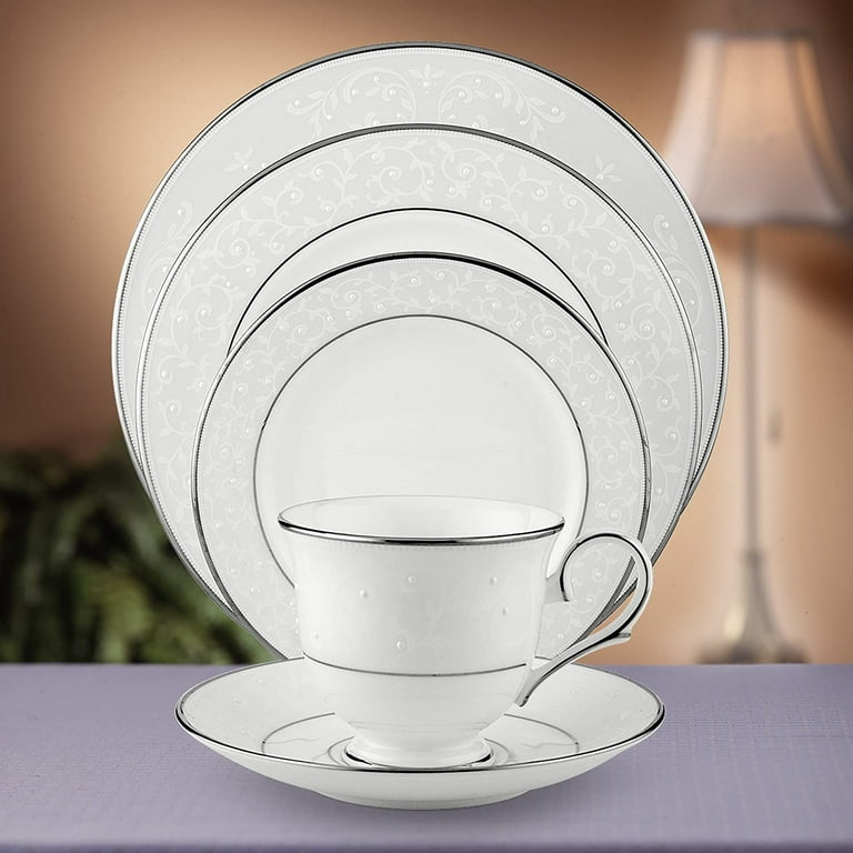 PaleNeØ/レゾンテノール Opal Innocence 5-Piece Place Setting – Lenox Corporation
