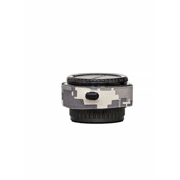 LensCoat® Pentax DA 1.4x teleconverter