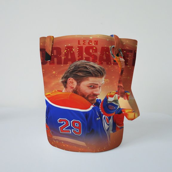 Leon Draisaitl spaghetti strap bucket bag,grab this bucket and golight, roomy, and effortlessly chic.