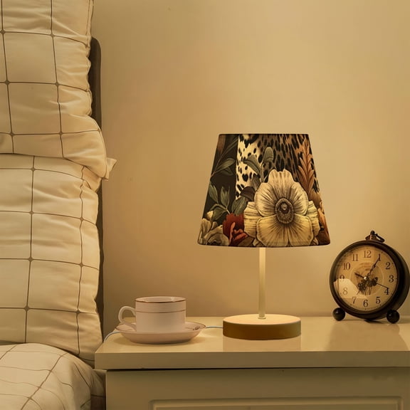 Leopard Cheetah Flowers LED Desk Lamp Table Lamp USB Bedside Nightstand Small Lamp for Bedroom Living Room Kids Room