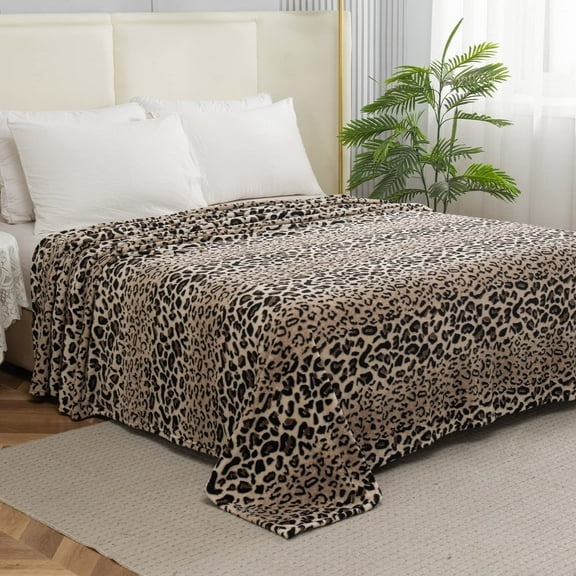 Leopard Print All Season Fleece Blanket - Anti-Static - Plush, Soft and Cozy, Full/Queen Size