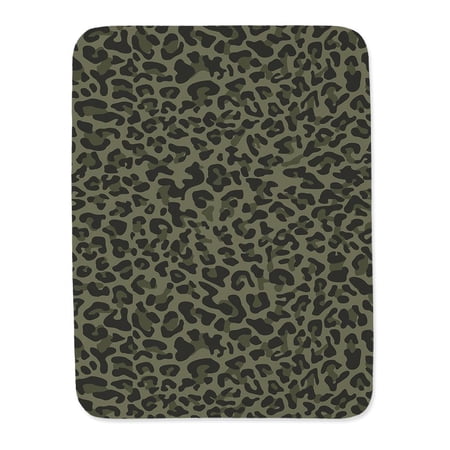 Leopard Print Pattern Blanket -Image by Shutterstock,