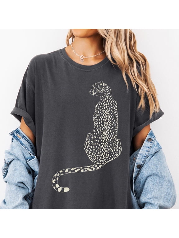 Leopard T-shirt, Large Graphic Printed Leopard Image Shirt, Boho Style Leopard Tee, Jungle Shirt, Oversized Trendy Shirt