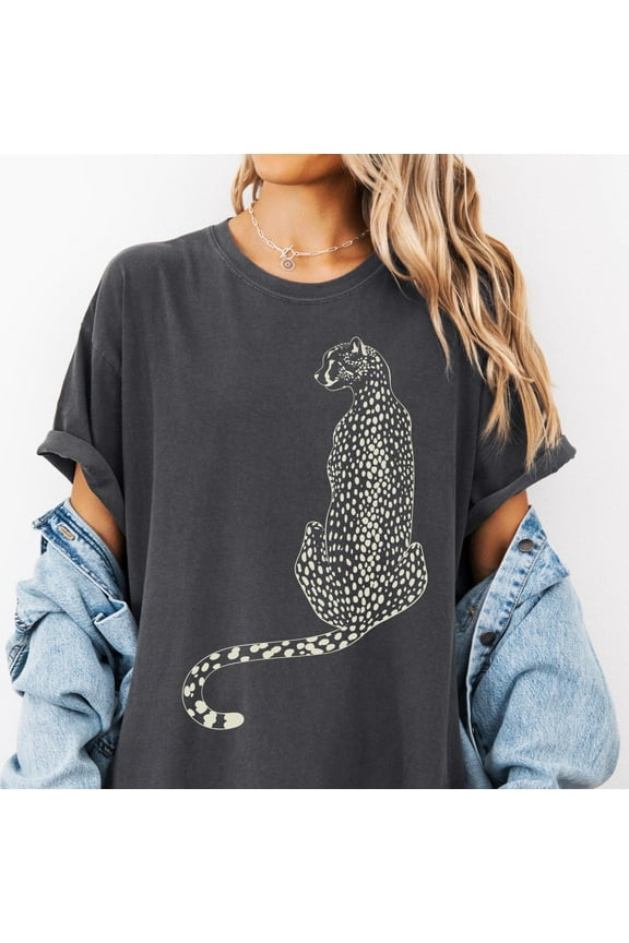 Leopard T-shirt, Large Graphic Printed Leopard Image Shirt, Boho Style Leopard Tee, Jungle Shirt, Oversized Trendy Shirt