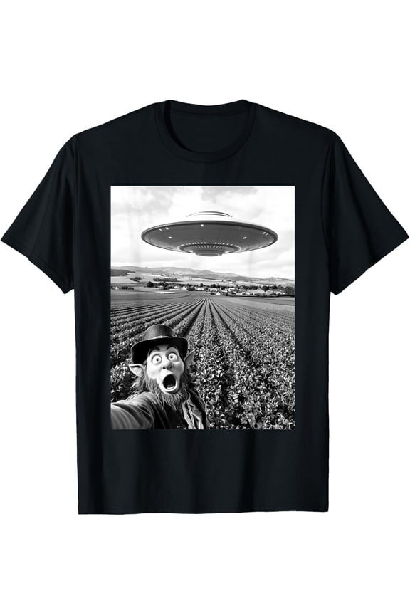 Leprechaun Selfie Alien UFO St Patrick's Day Irish T-shirt