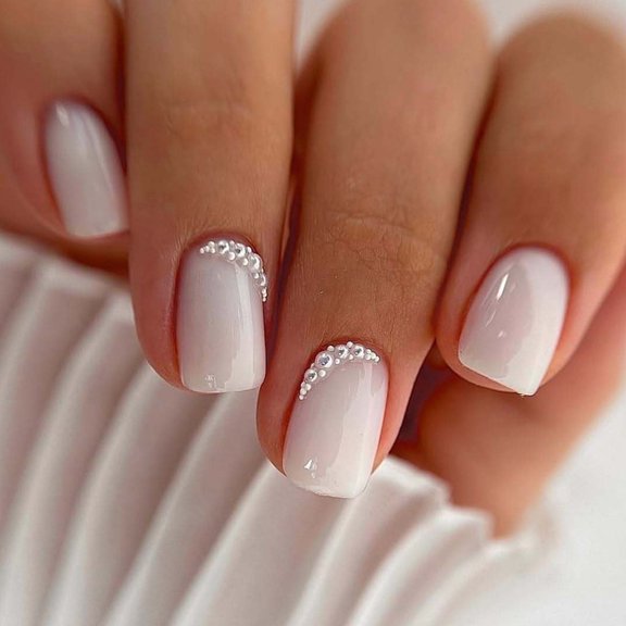Lerpwige 24pcs Press On Nail with Rhinestones Detail Artificial Nail Acrylic False Nail Easy Application for Luxurious Look