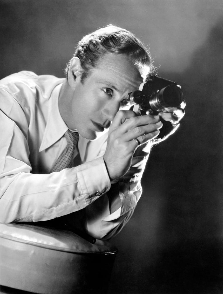 Leslie Howard Canvas Art - (16 x 20)